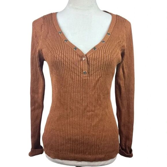 White House Black Market Brown V-Neck Sweater - Picture 2 of 10